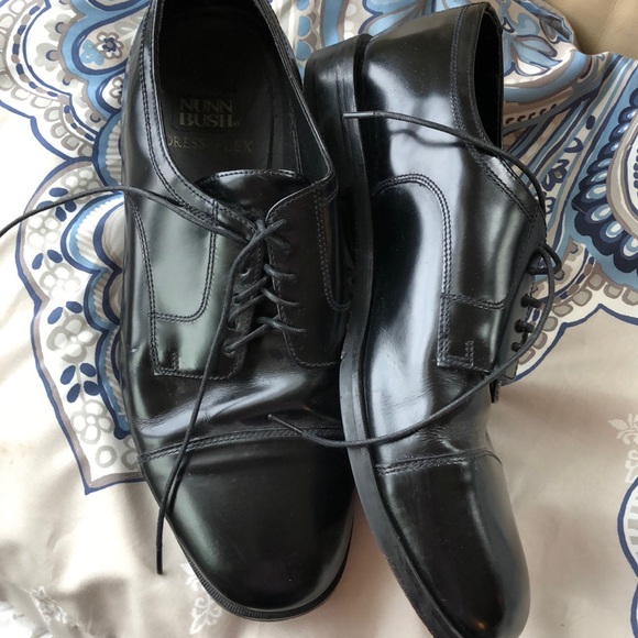 Nunn Bush Other - Nunn Bush Dress Flex Sz 11